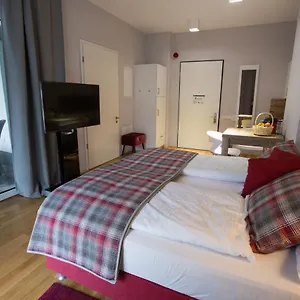 Hotel apartamentowy Premium Messe