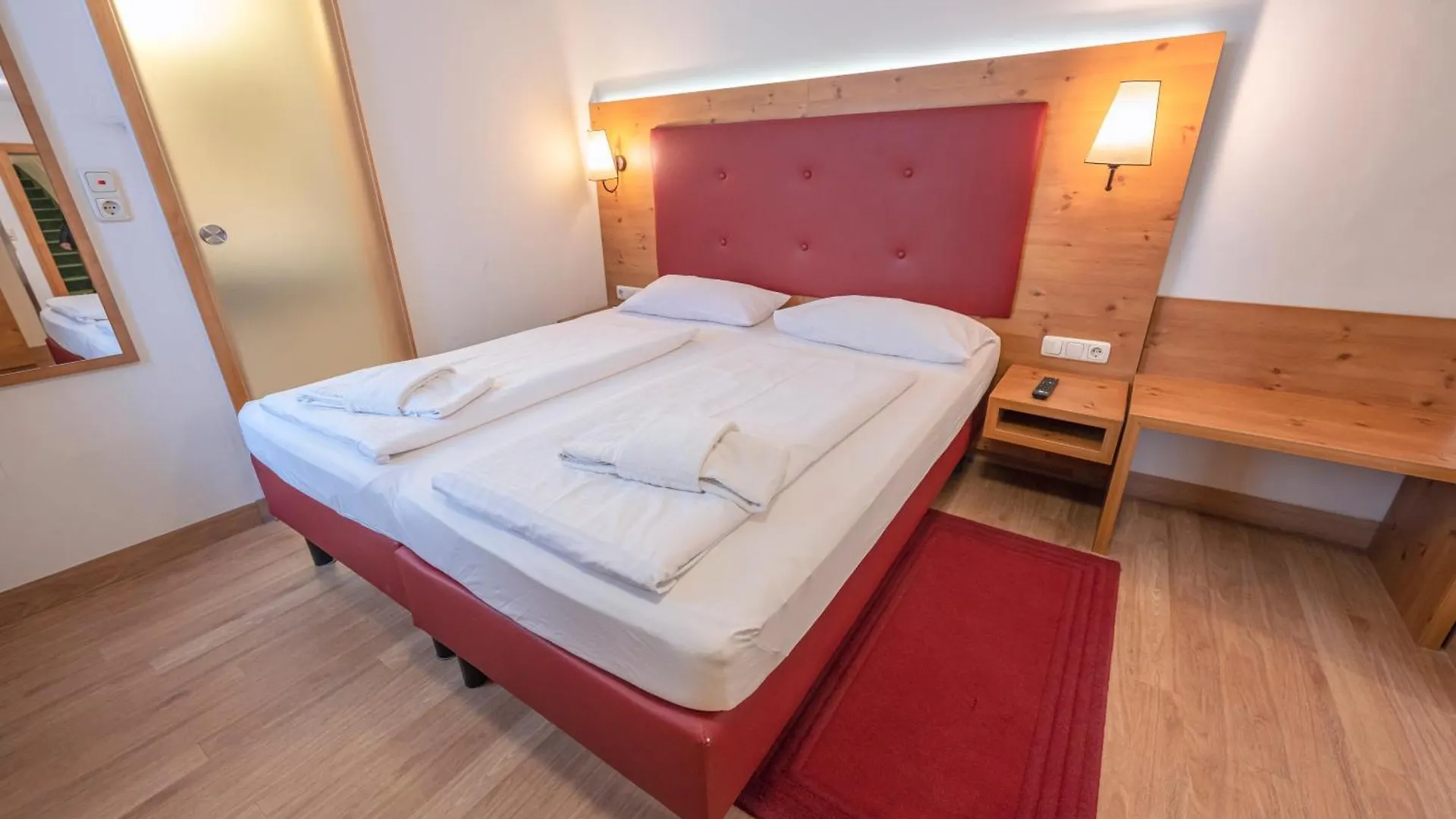 Hotel Eder Munich
