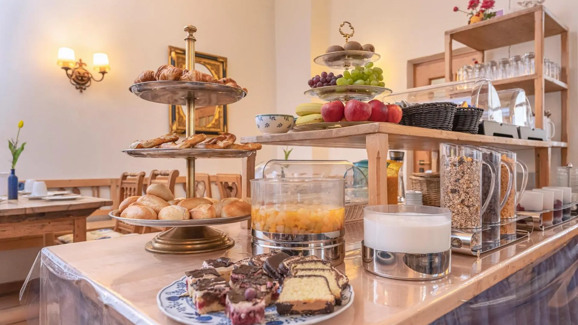 Hotel Eder Munich