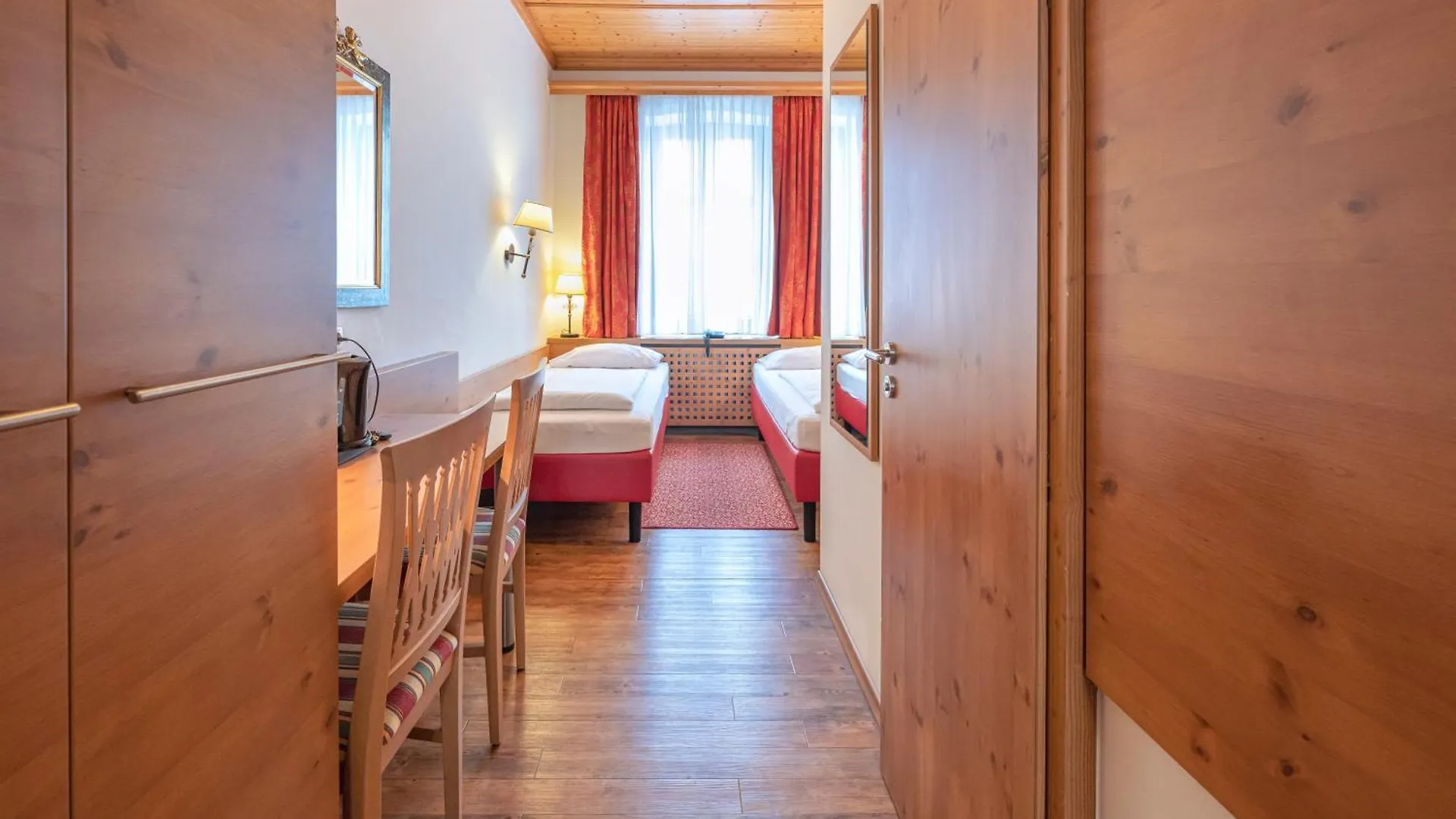 Hotel Eder Munich