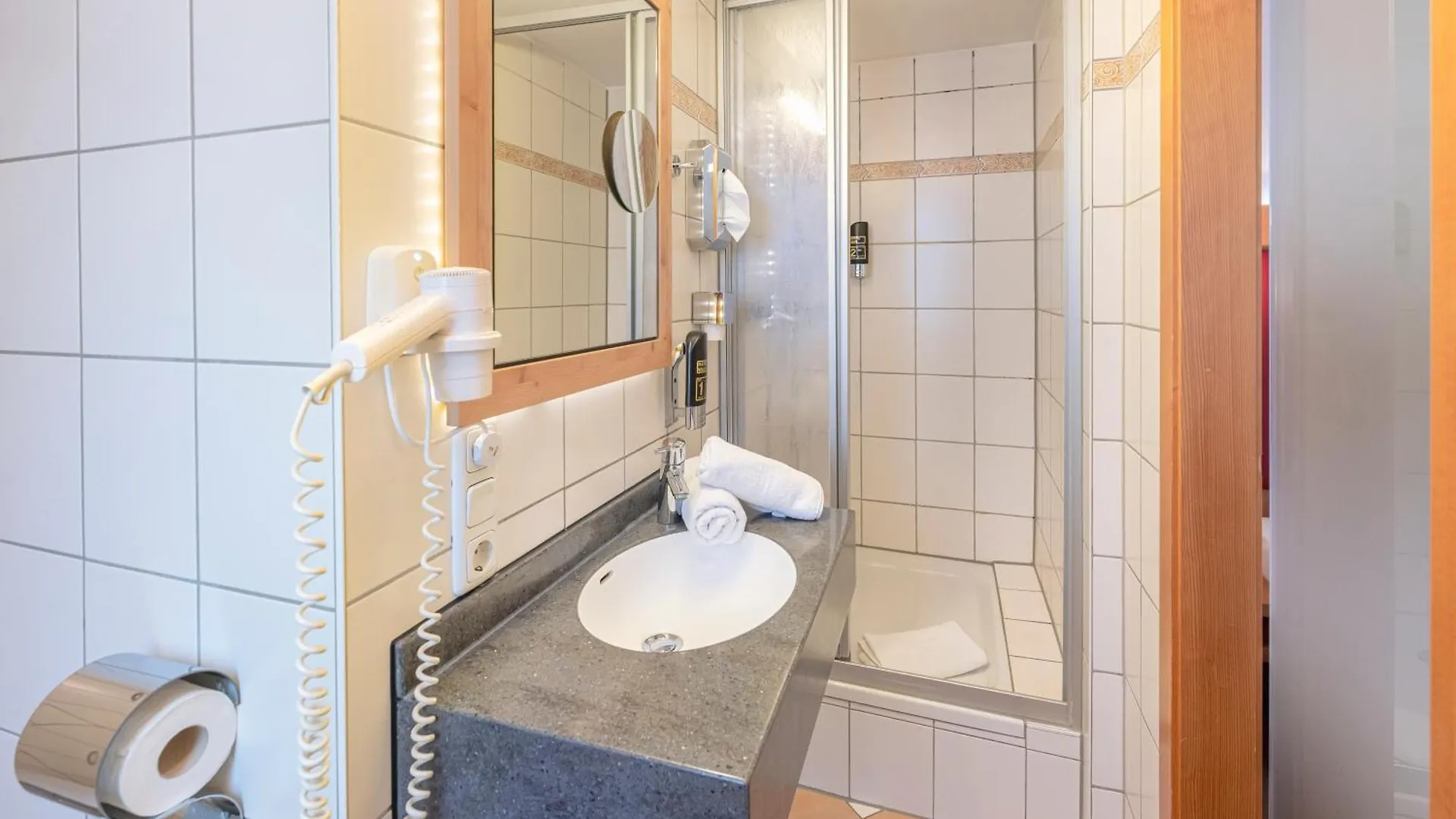 Hotel Eder Munich